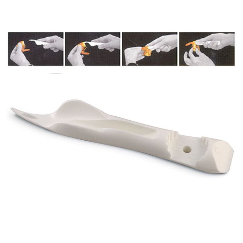ezy prawn and shrimp peeler lifestyle image
