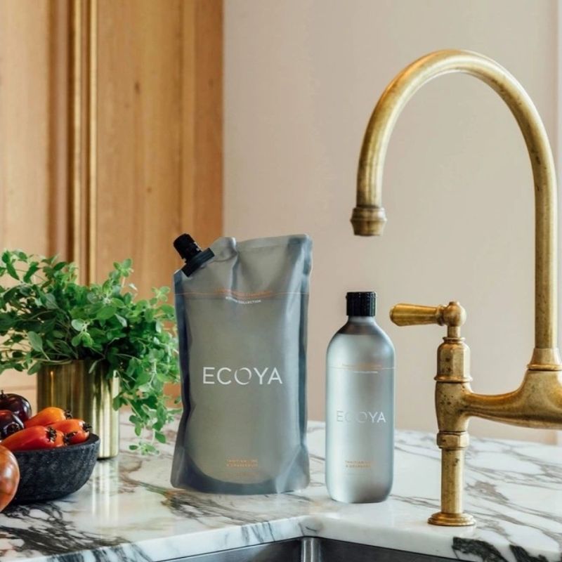 ecoya kitchen liquid tahitian lime and grapefruit lifestyle image