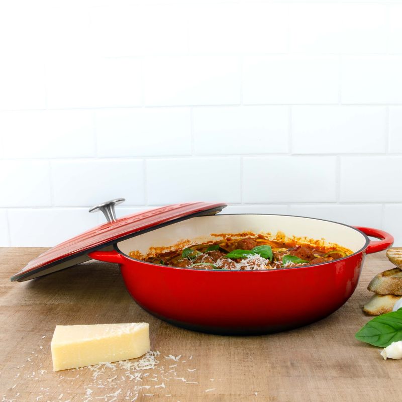 pyrolux pyrocast cast iron shallow red lifestyle image