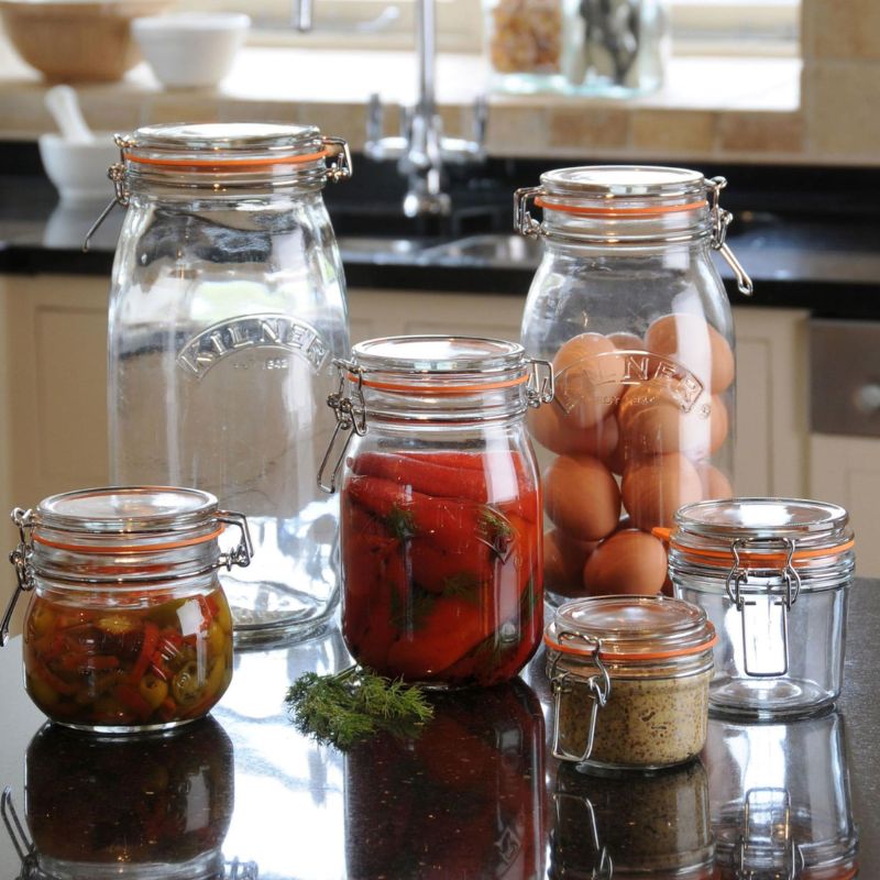 kilner glass jar lifestyle image