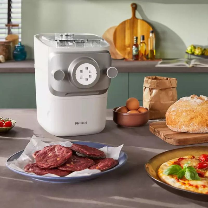phillips pasta maker 7000 series lifestyle image