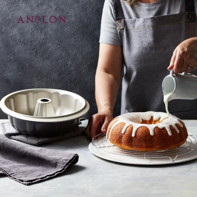 anolon cake fluted ring pan lifestyle image